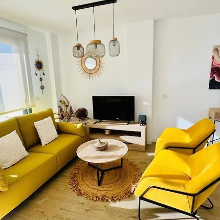80 Apartment